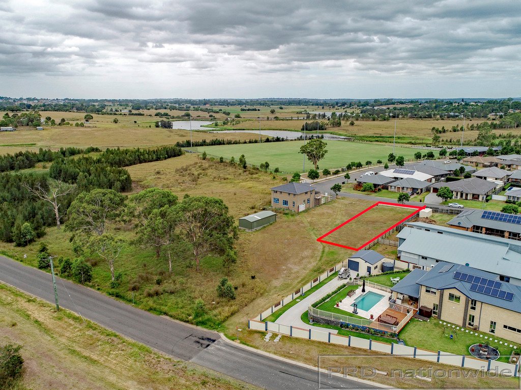 64 Redgum Circuit ABERGLASSLYN 4