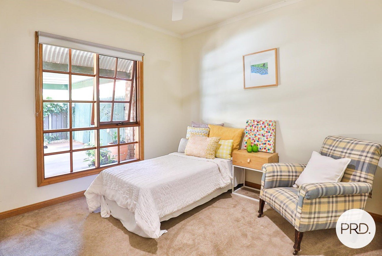 64 Riverside Avenue MILDURA 9