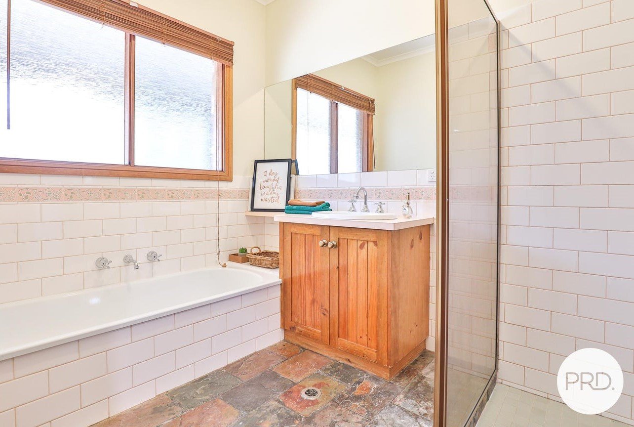 64 Riverside Avenue MILDURA 11