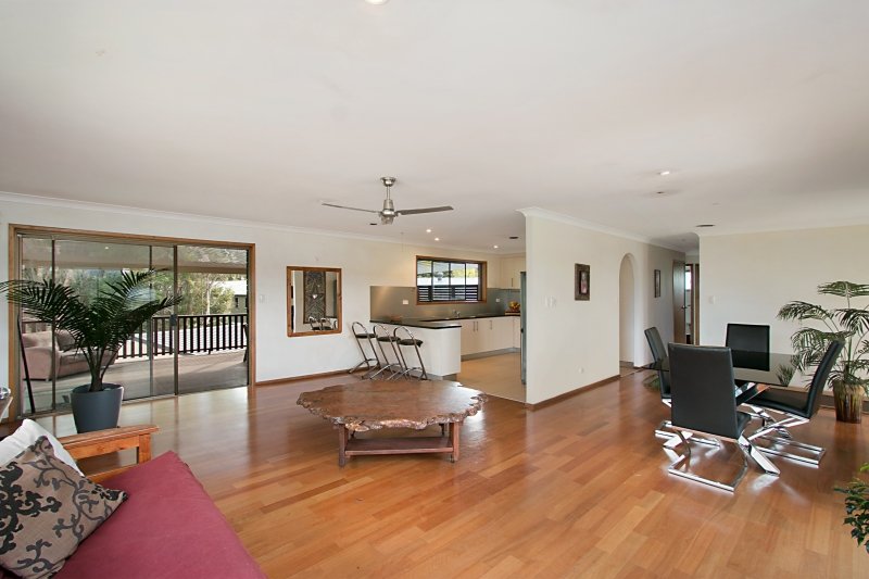64 Sand Street KINGSCLIFF 3