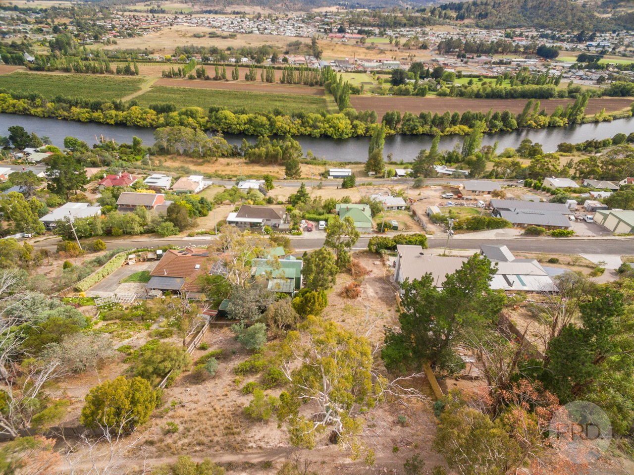 64 Sharland Avenue NEW NORFOLK 1