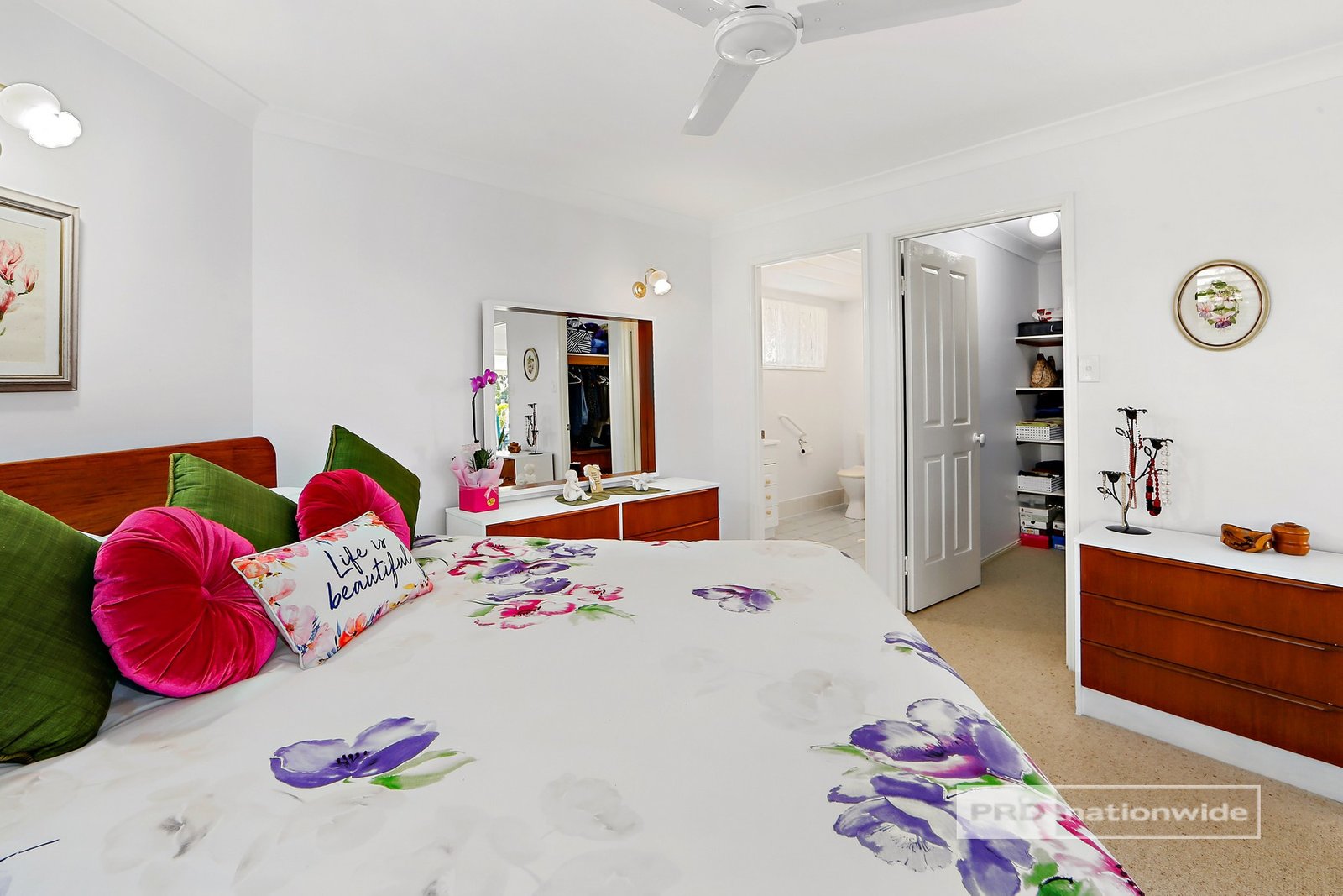 64 Straits Outlook CRAIGNISH 12