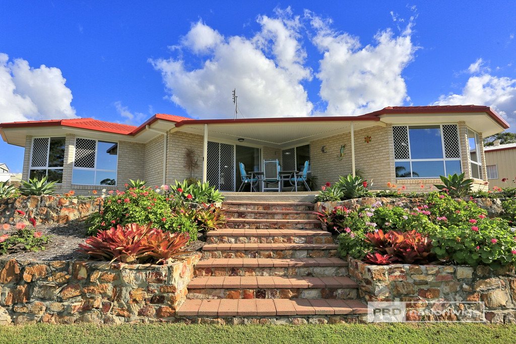 64 Straits Outlook CRAIGNISH 19