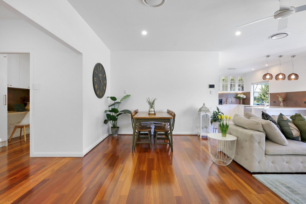 64 Tabilban Street Burleigh Heads 18