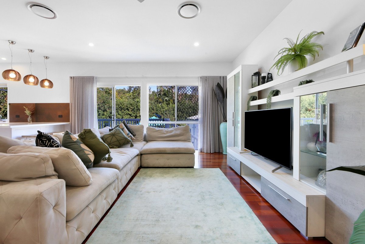 64 Tabilban Street Burleigh Heads 10