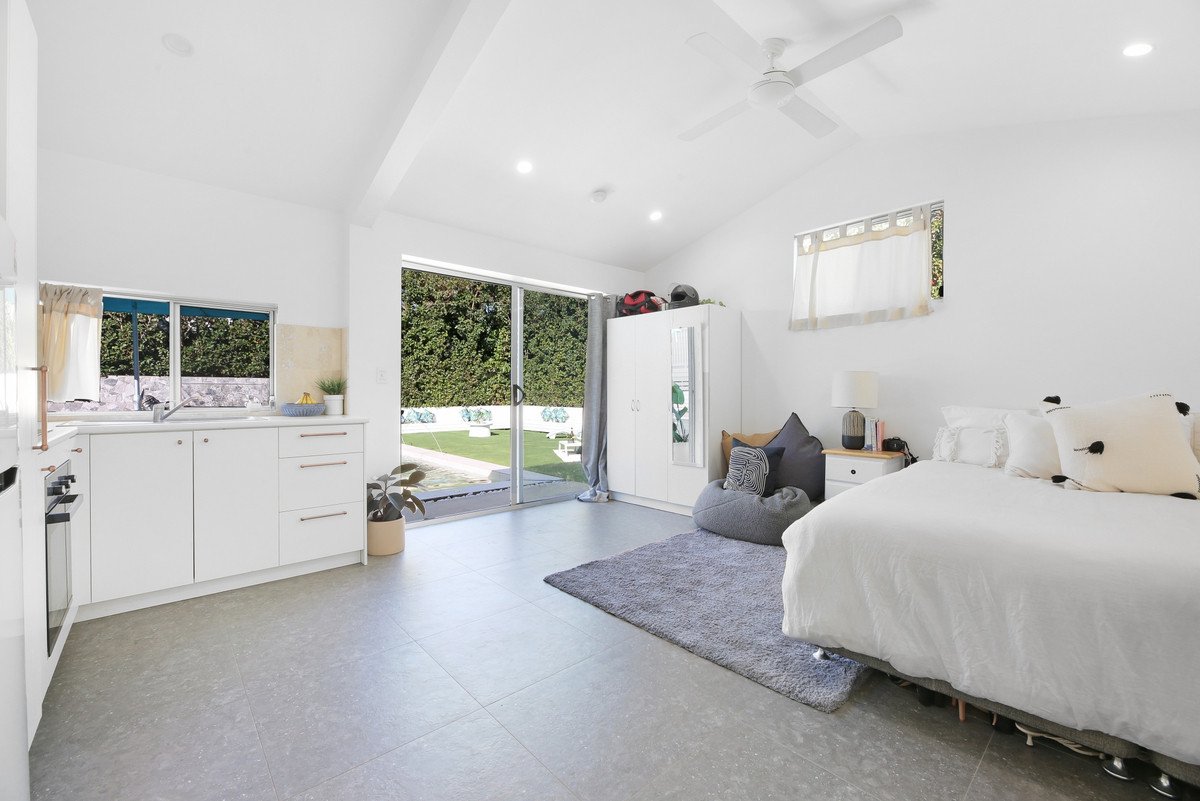 64 Tabilban Street Burleigh Heads 14