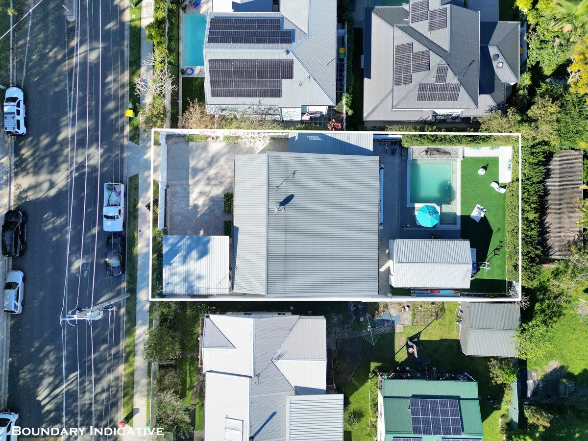 64 Tabilban Street Burleigh Heads 32