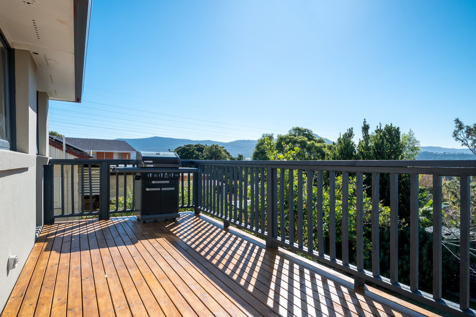 64 Tait Avenue KANAHOOKA 8