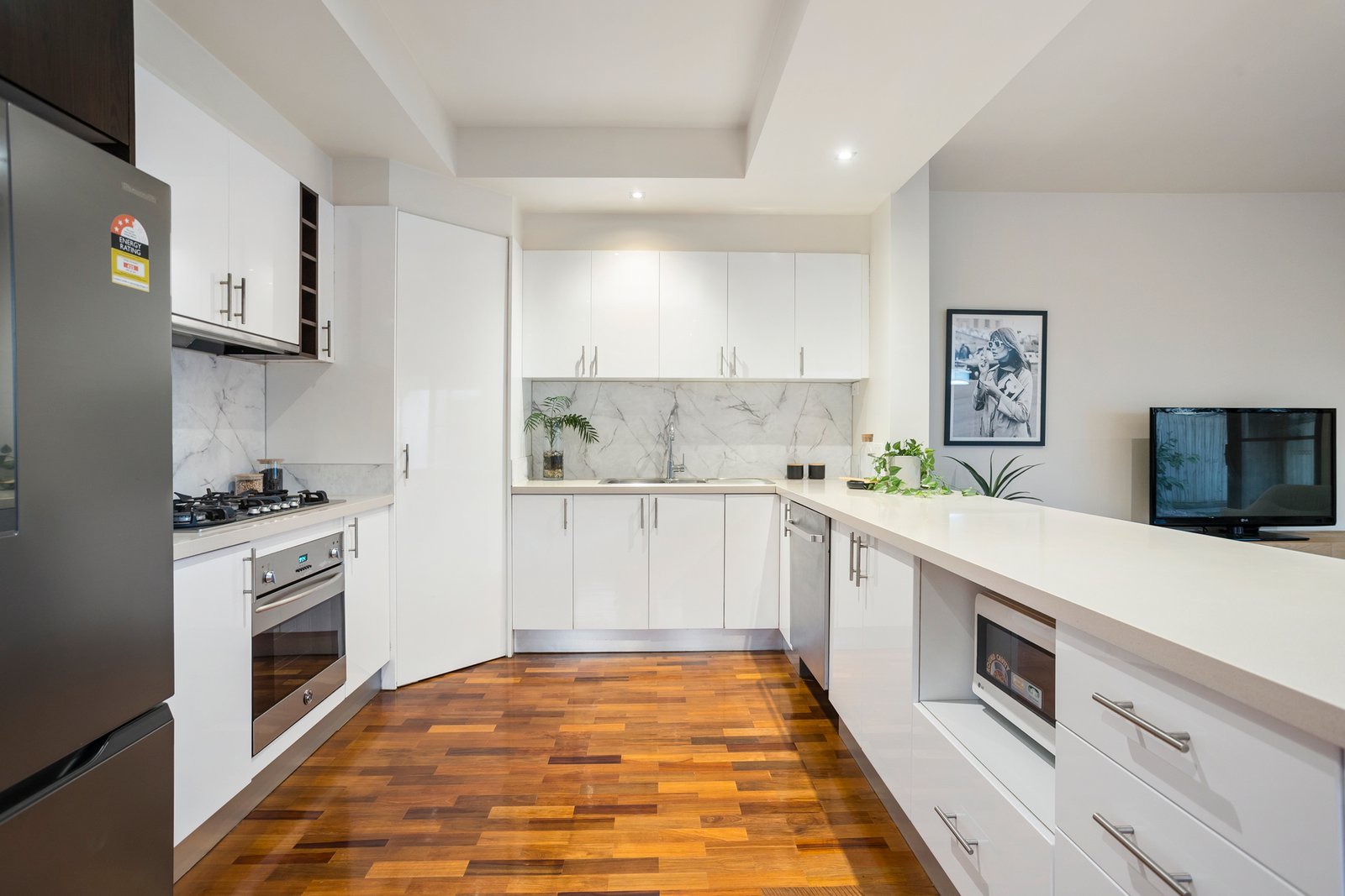 Gallery: 64 Truman Street