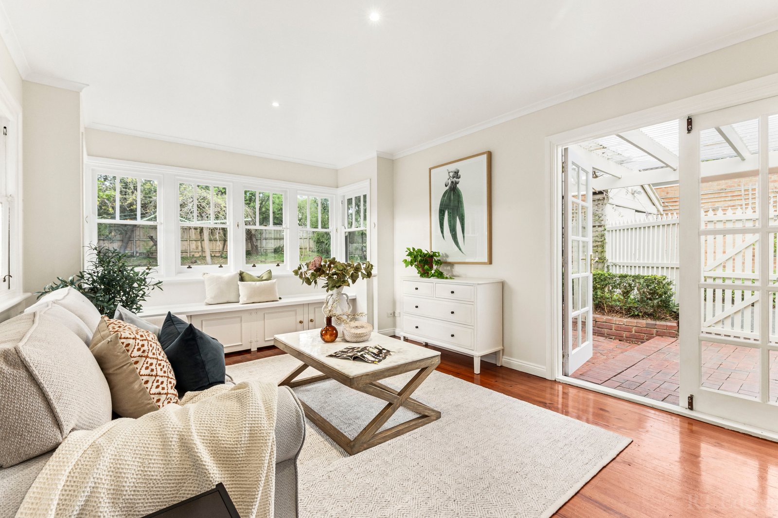 Real Estate and Property in 64 Tyne Street, Box Hill North, VIC