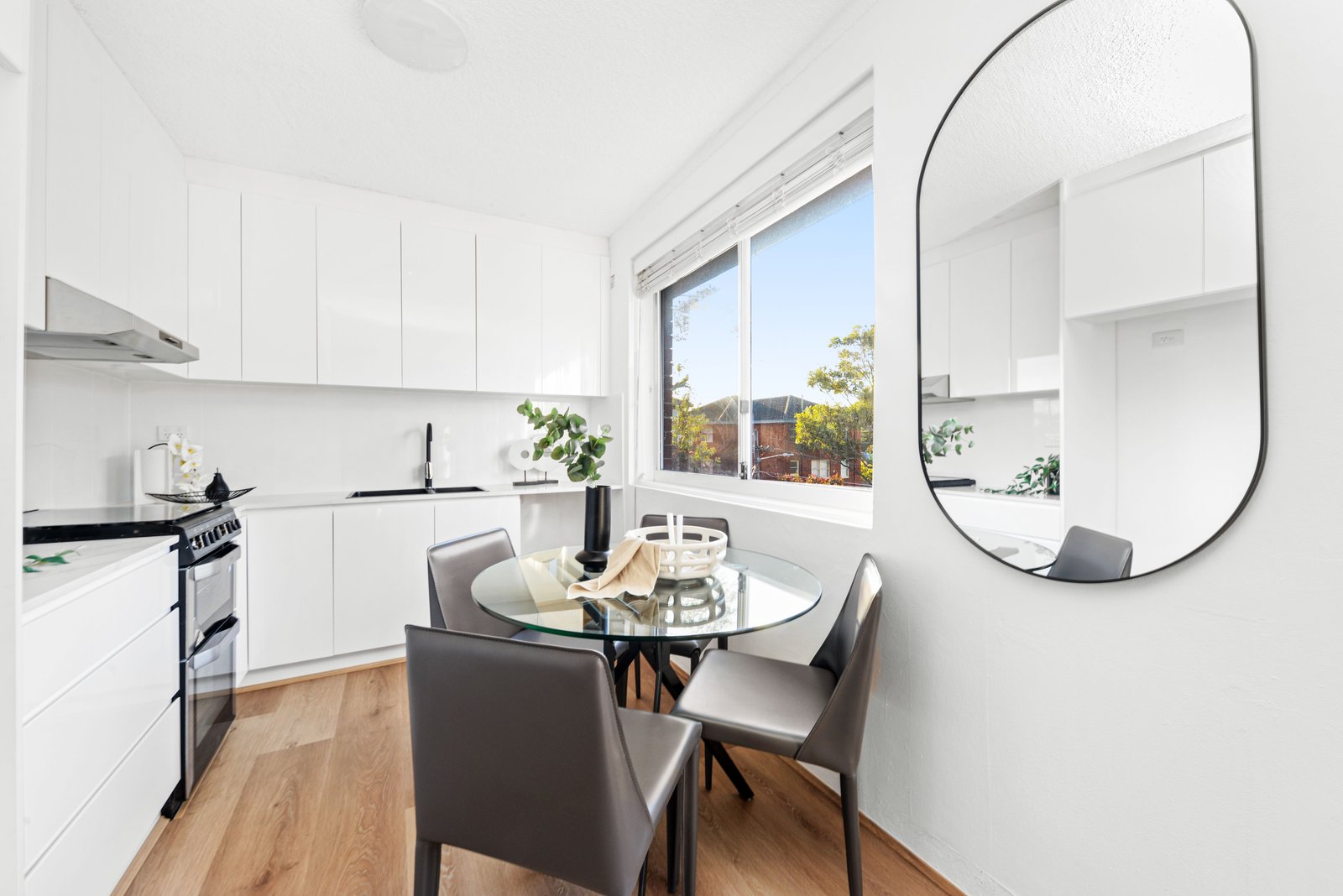 6/4 Unsted Crescent HILLSDALE 4