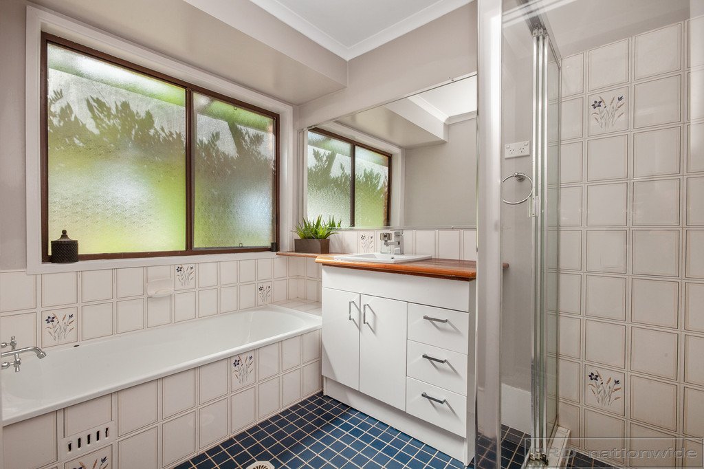 64 Valley Crest Rd  COORANBONG 19