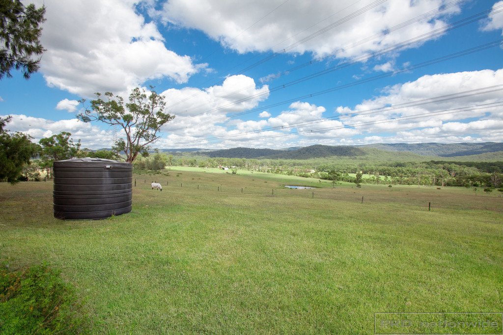 64 Valley Crest Rd  COORANBONG 25