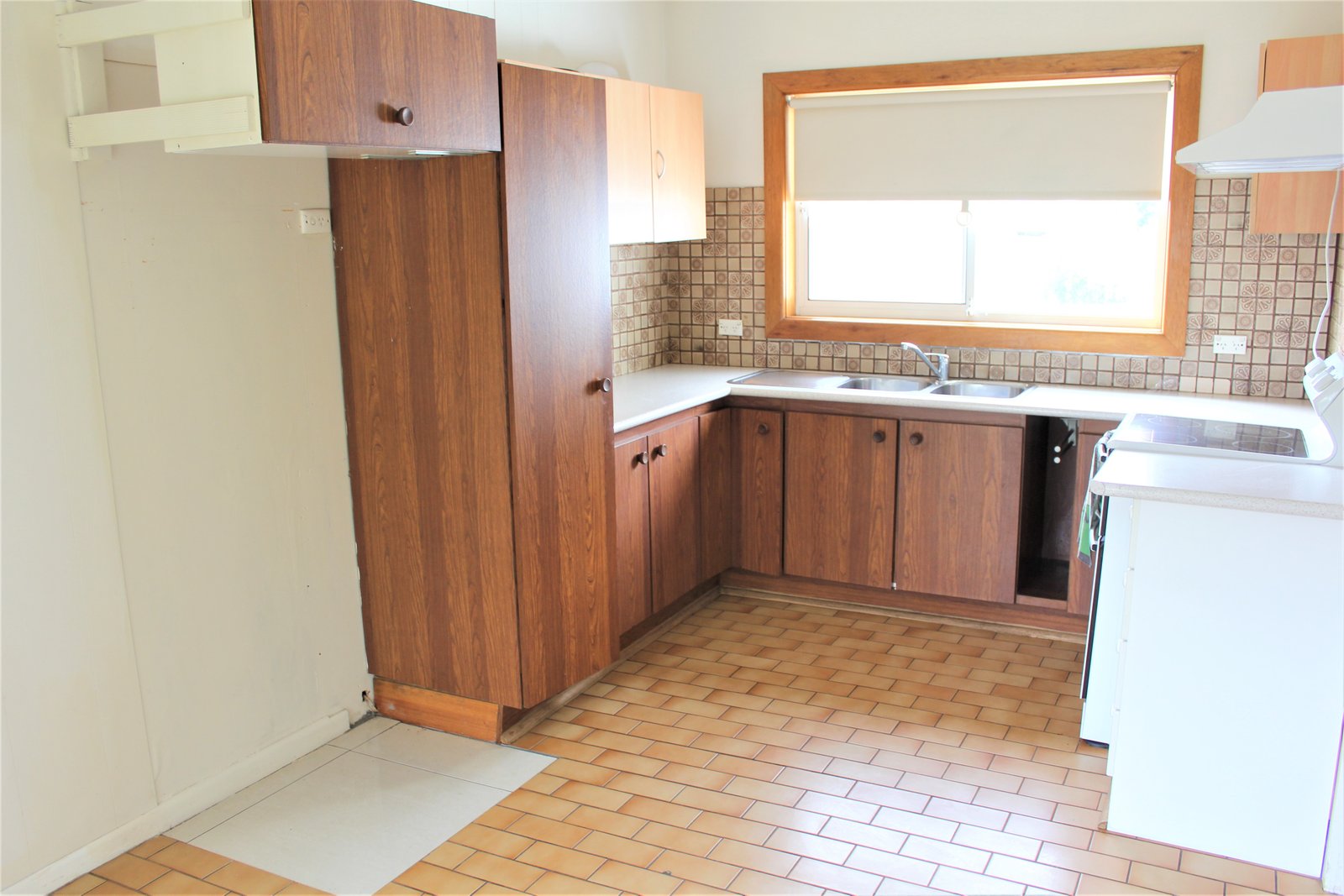 Gallery: 64 View Street