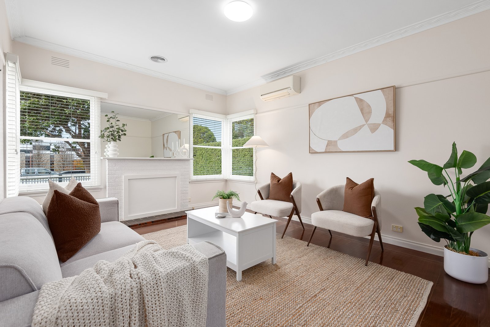 Gallery: 64 Vines Road