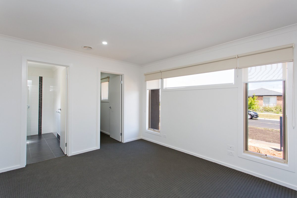 Gallery: 64 Warburton Drive