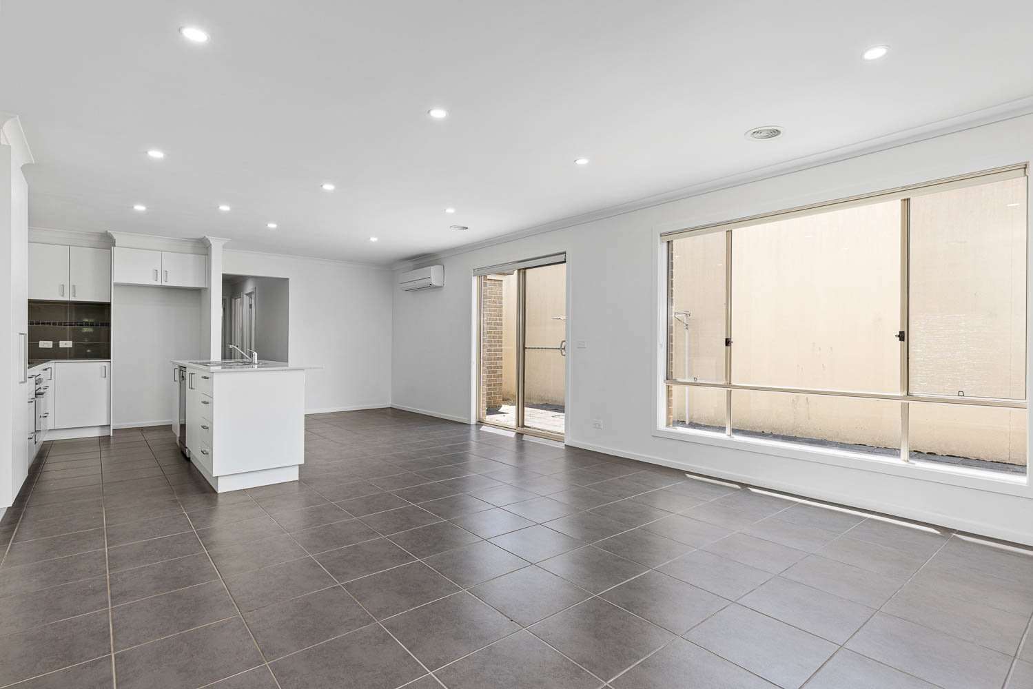 Gallery: 64 Warburton Drive