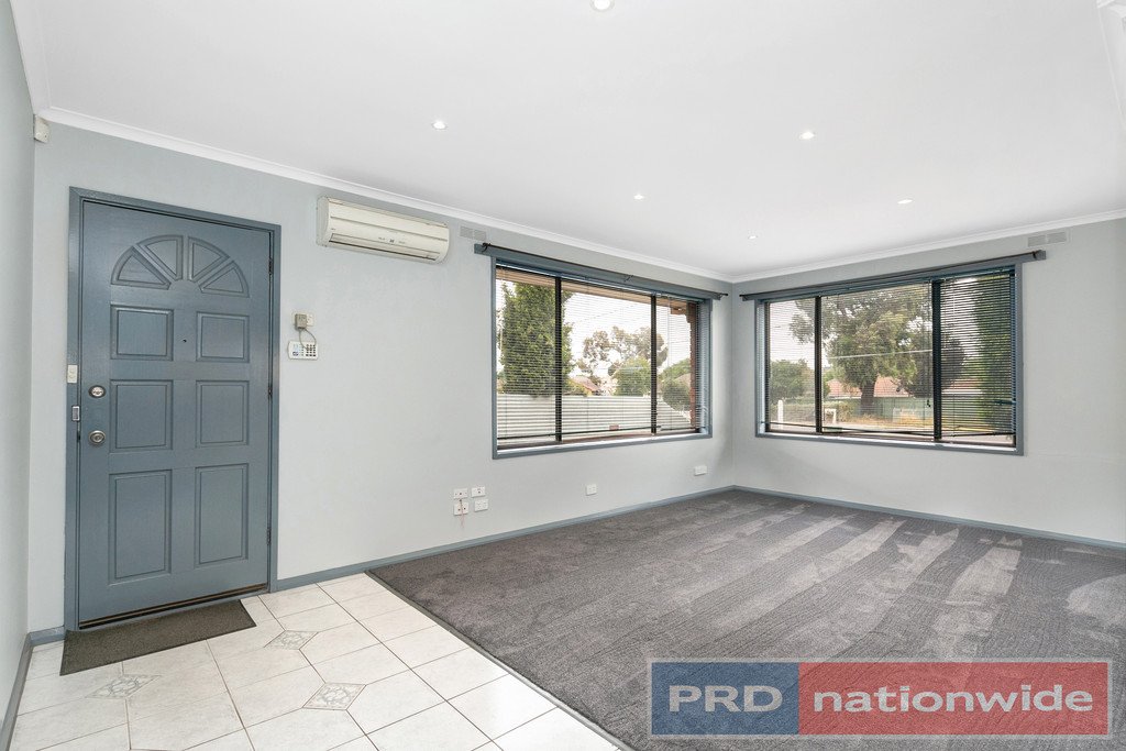 64 Yarrowee Street SEBASTOPOL 2