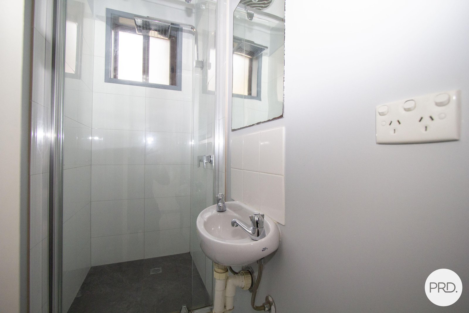 64 Yarrowee Street SEBASTOPOL 9