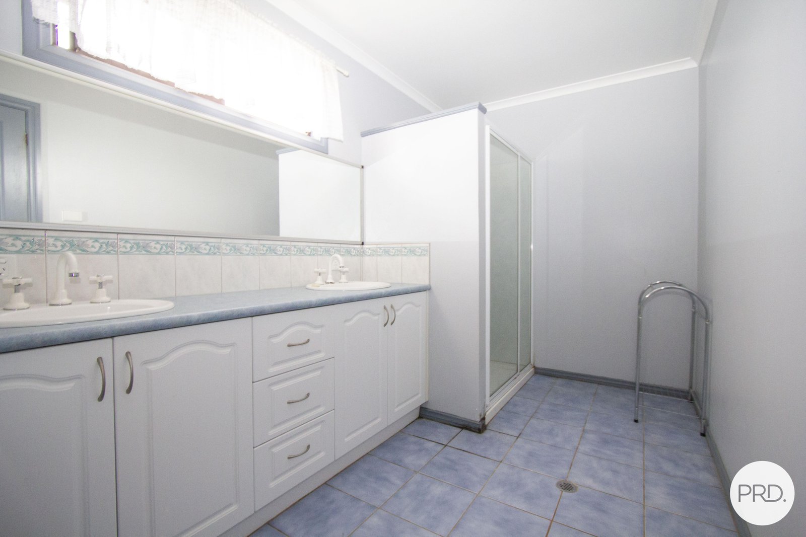 64 Yarrowee Street SEBASTOPOL 14