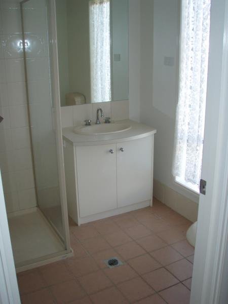 64 Yentoo Drive GLENFIELD PARK 3