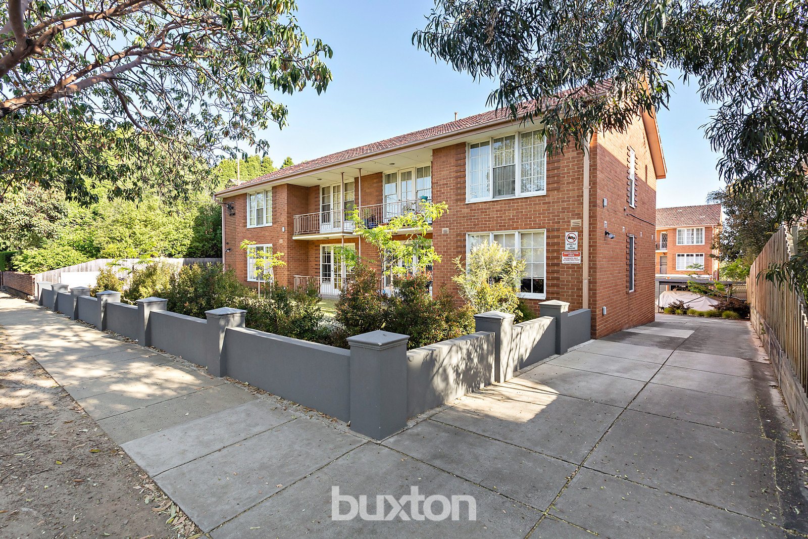 Gallery: 6/401 Alma Road