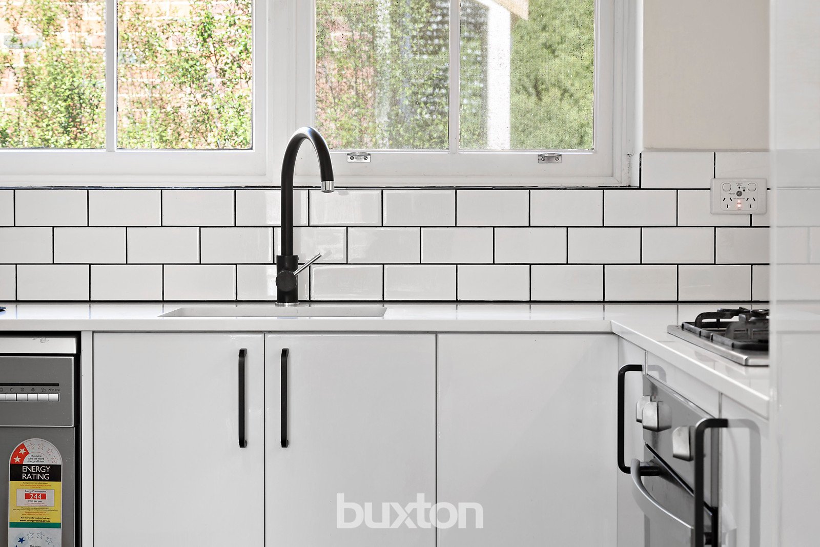 Gallery: 6/401 Alma Road