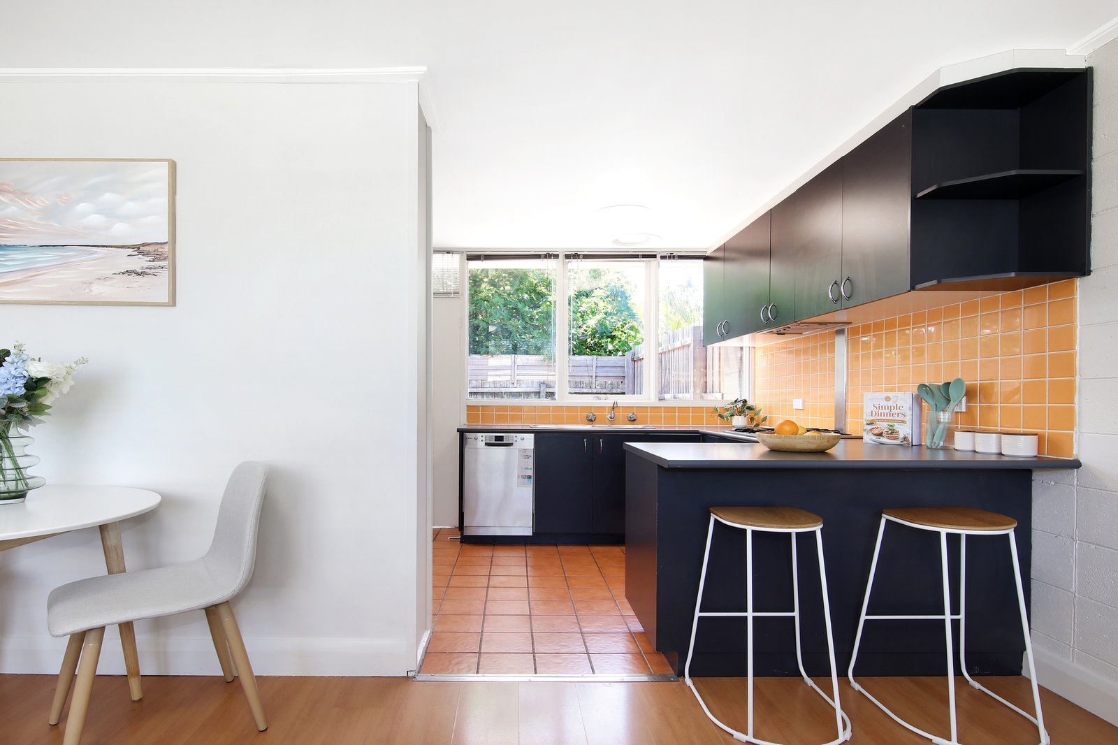 Gallery: 6/41 Sherwood Avenue