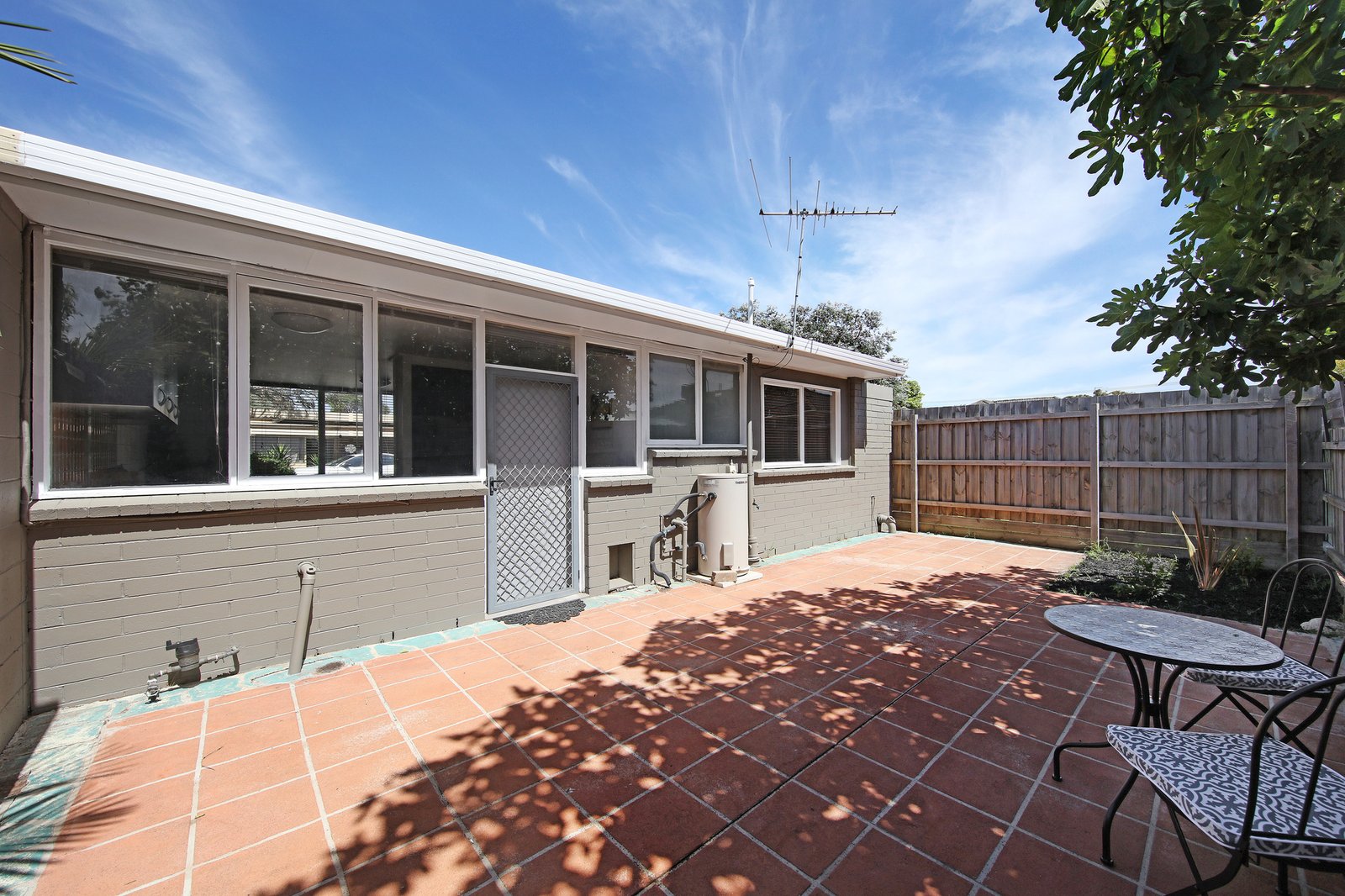 Gallery: 6/41 Sherwood Avenue