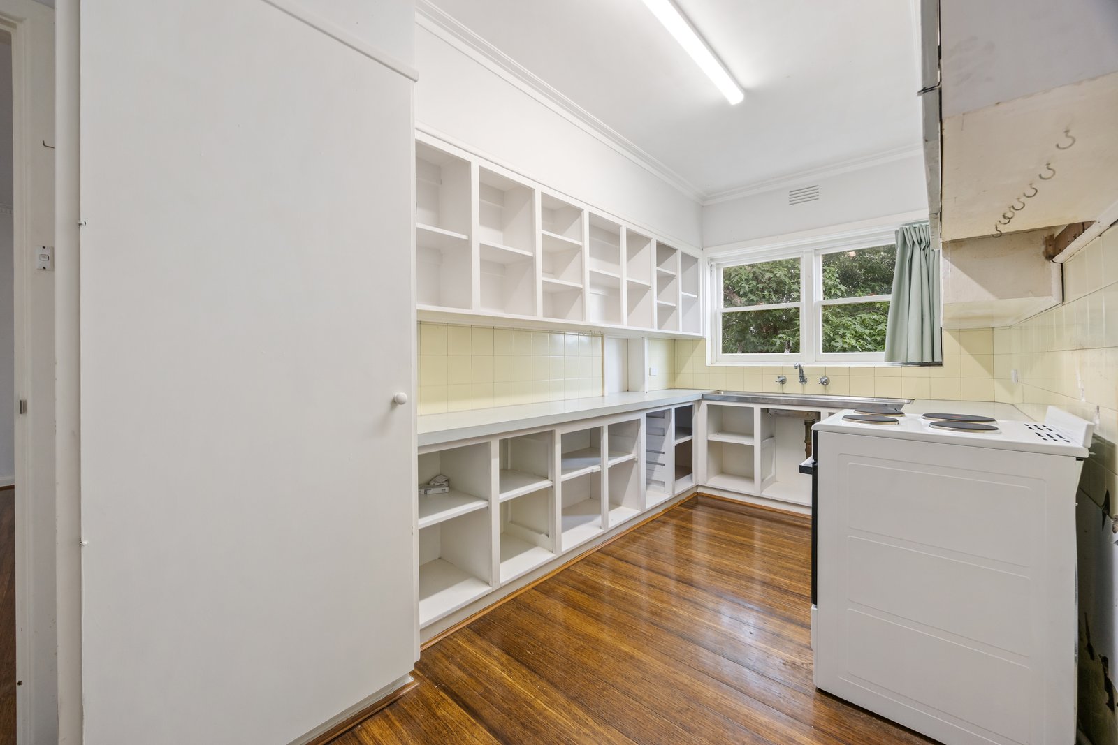 Gallery: 6/412 Drummond St North