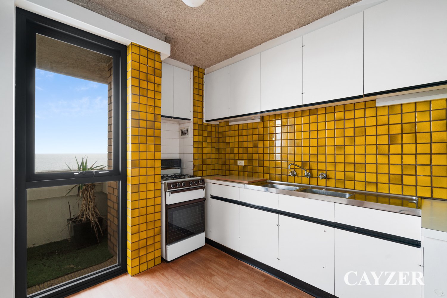 Gallery: 64/195 Beaconsfield Parade