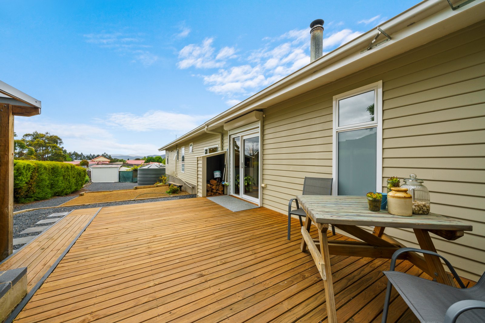 642 Gordon River Road GLENORA 14