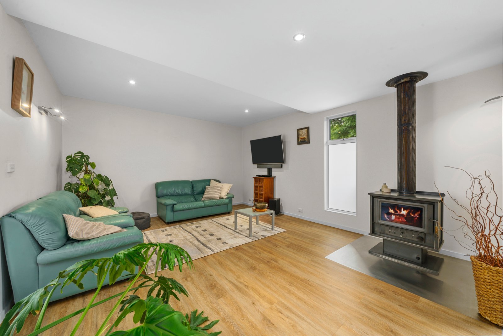 642 Gordon River Road GLENORA 23