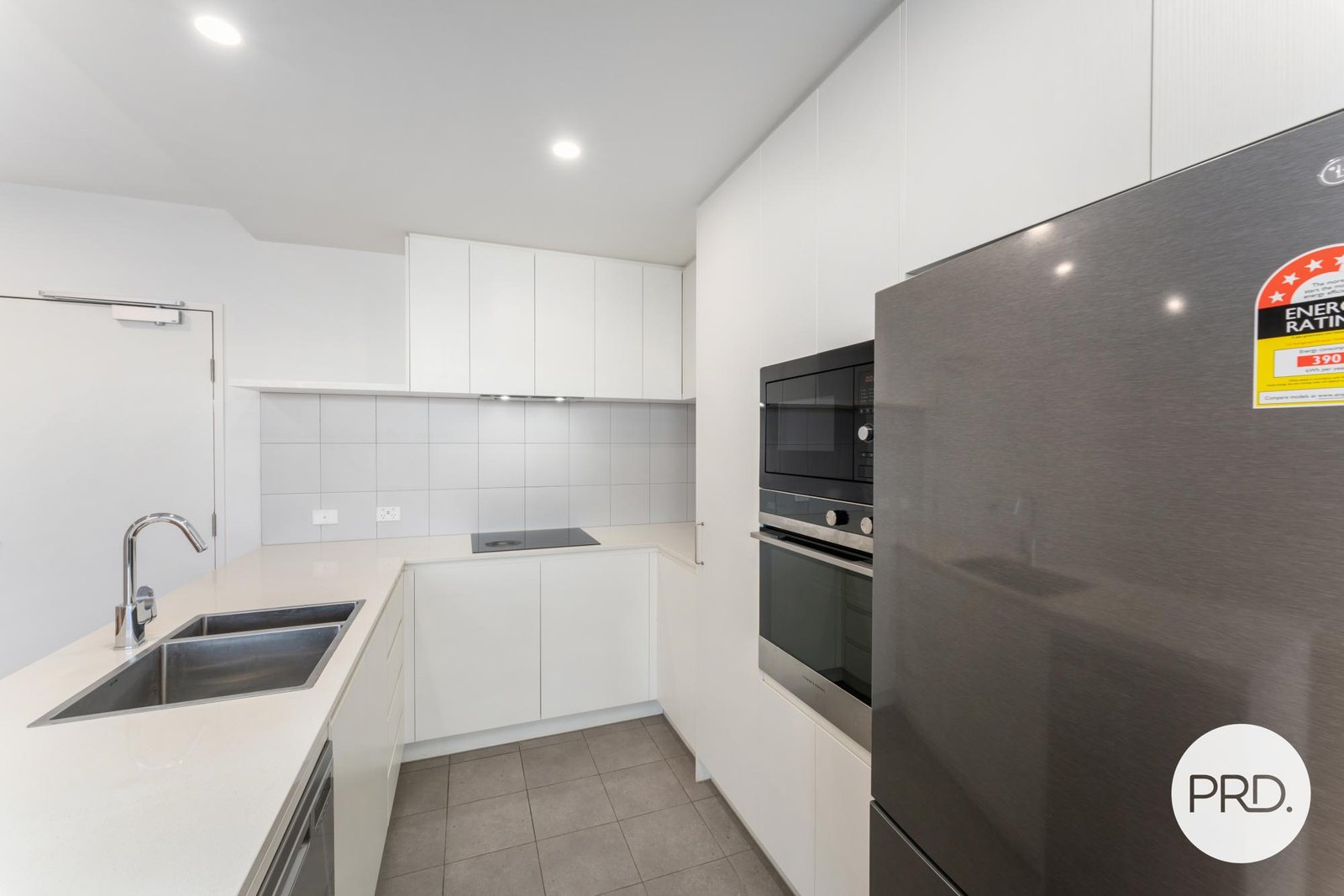 64/2 Torrens Street BRADDON 6