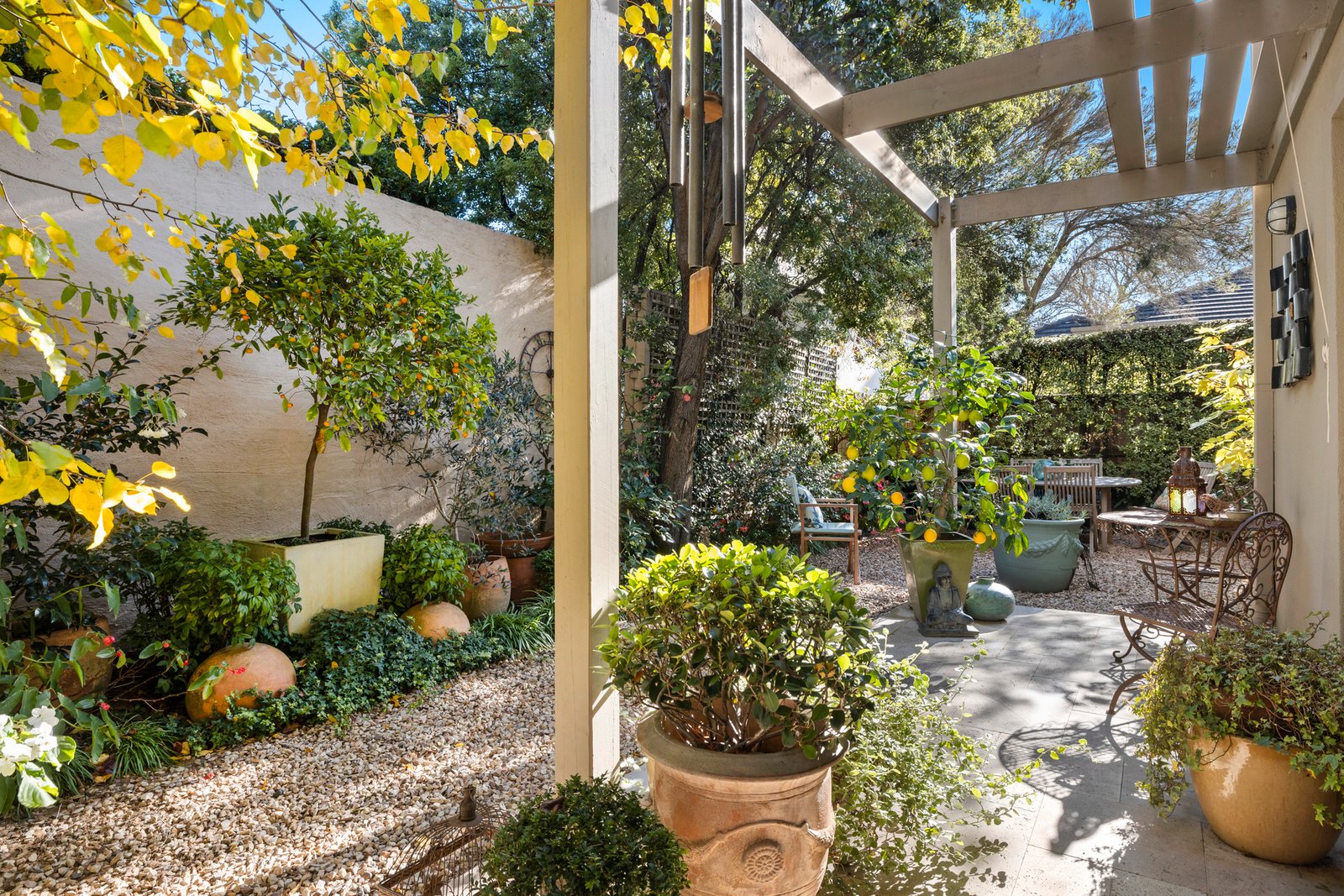 Gallery: 6/43 Beach Road