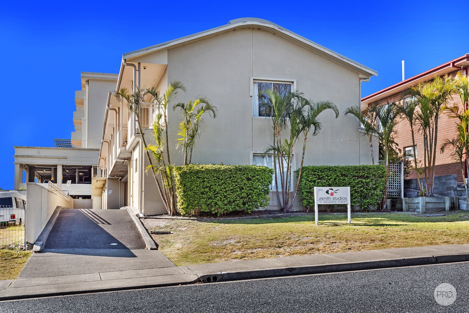 6/43 Shoal Bay Road SHOAL BAY 1