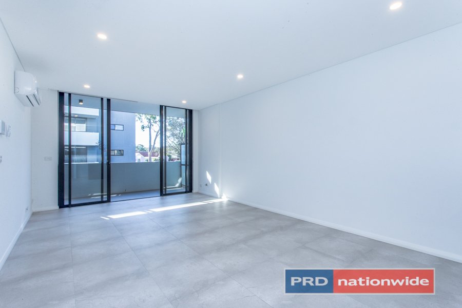 64/35-37 Barber Avenue PENRITH 5