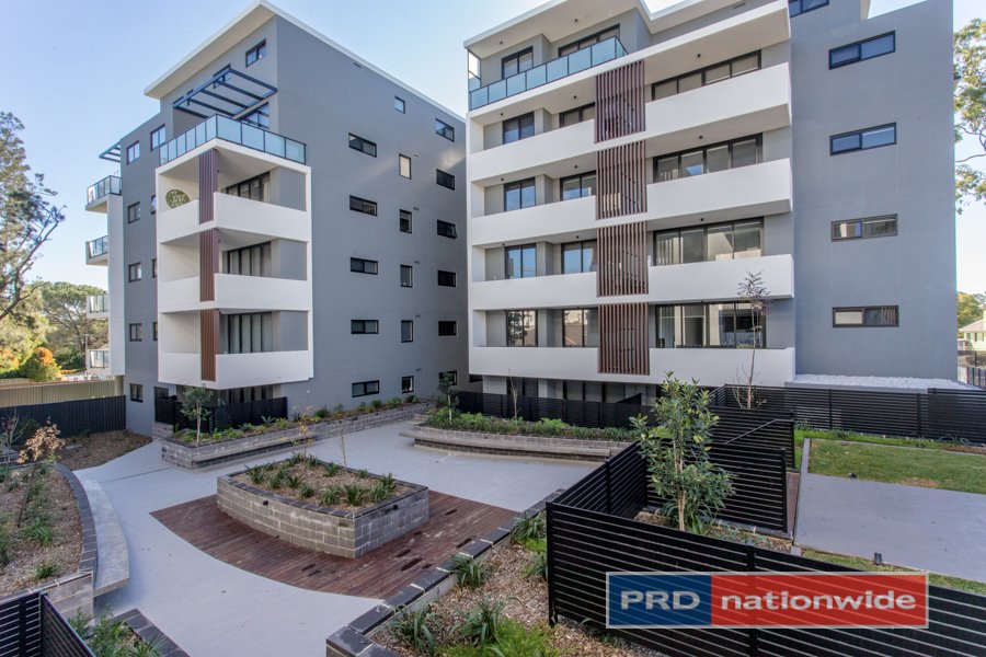 64/35-37 Barber Avenue PENRITH 11