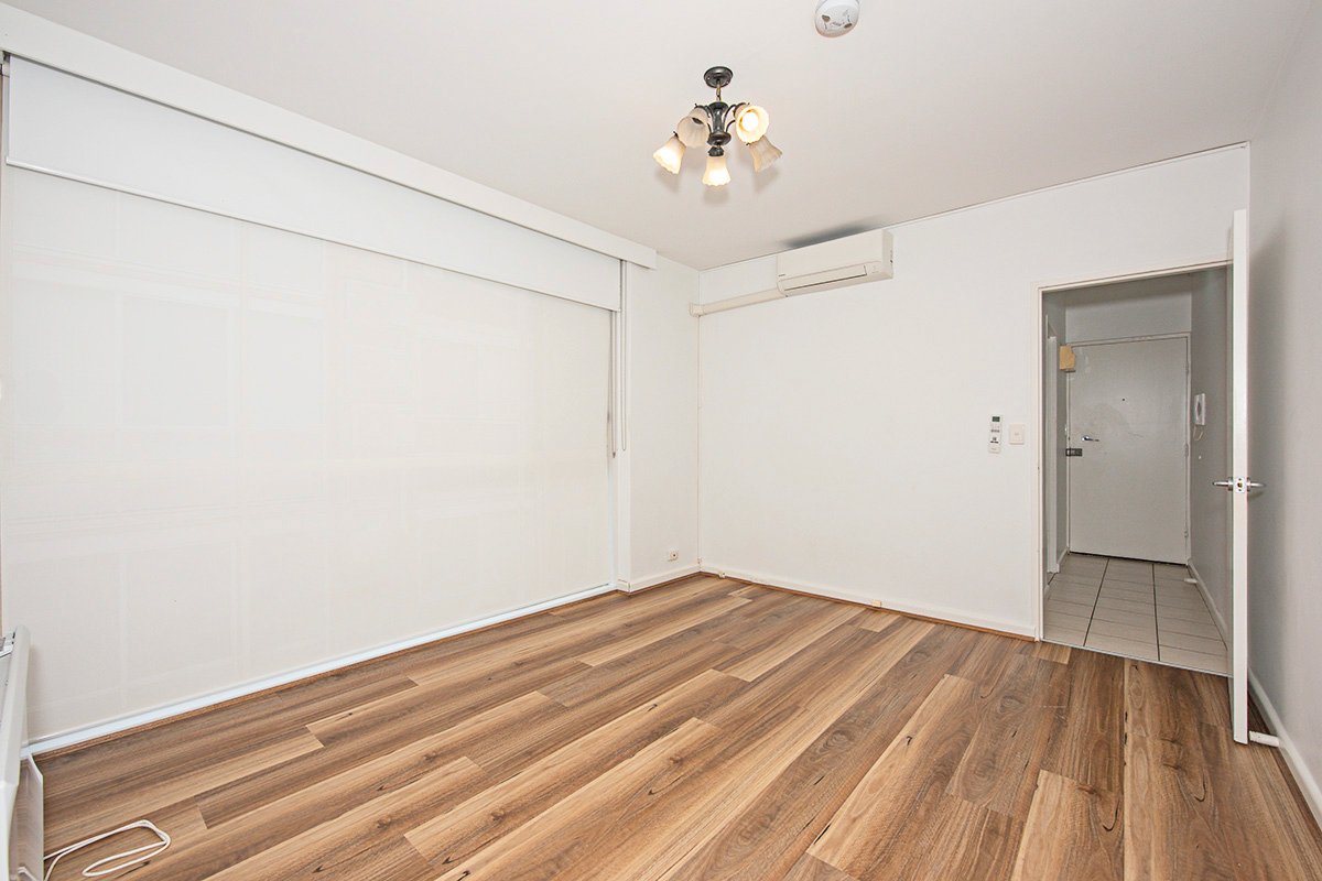 Gallery: 6/43C Chapel Street