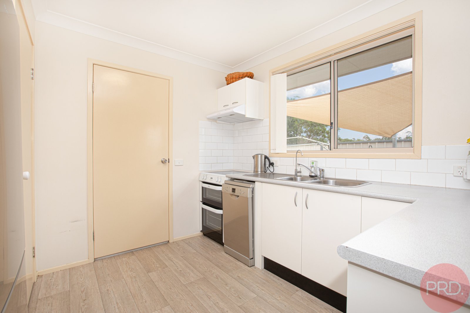 6/44 Bowen Street BRANXTON 3