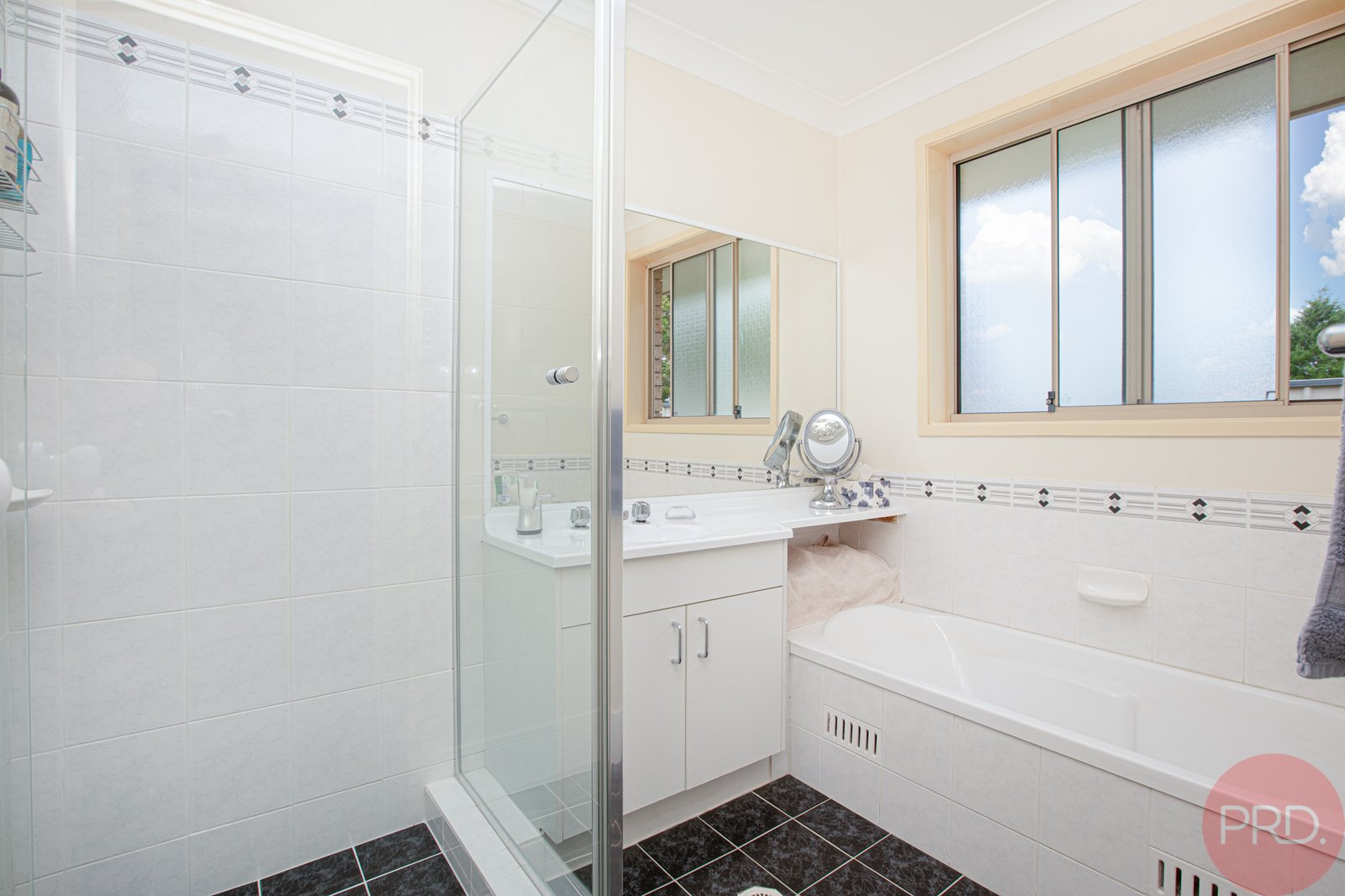 6/44 Bowen Street BRANXTON 16