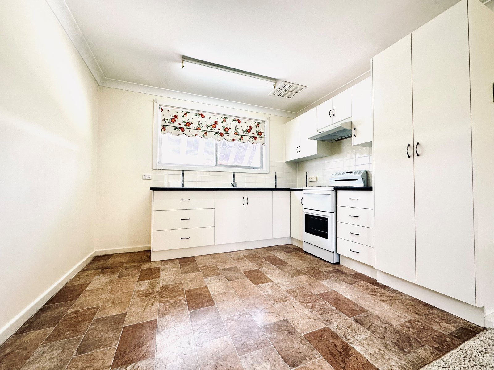 6/44 Denne Street TAMWORTH 7