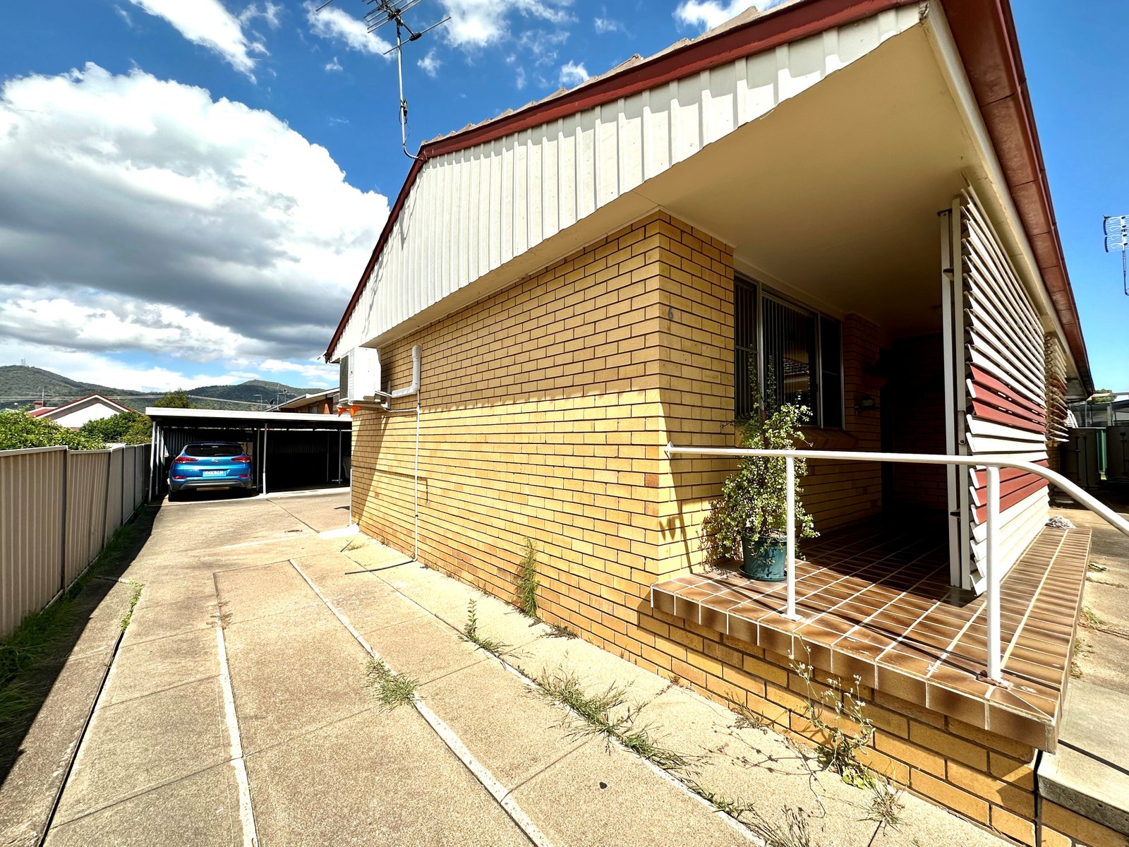 6/44 Denne Street TAMWORTH 11