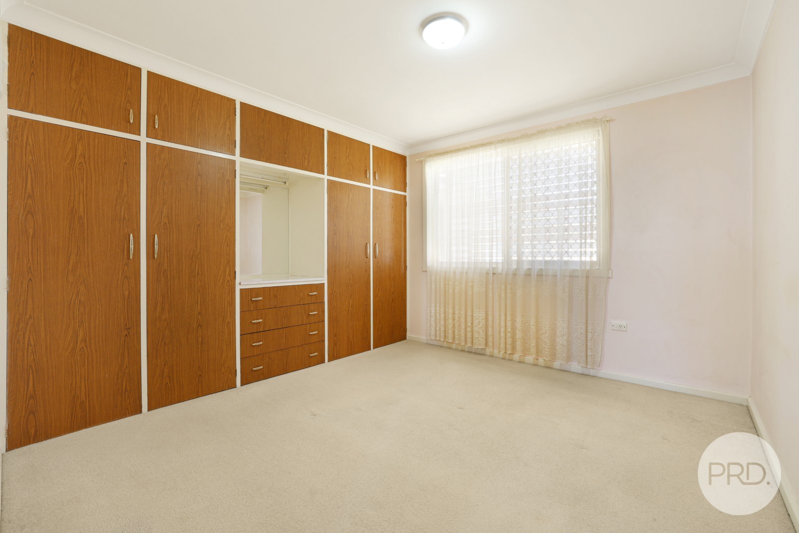 6/44 Denne Street TAMWORTH 9