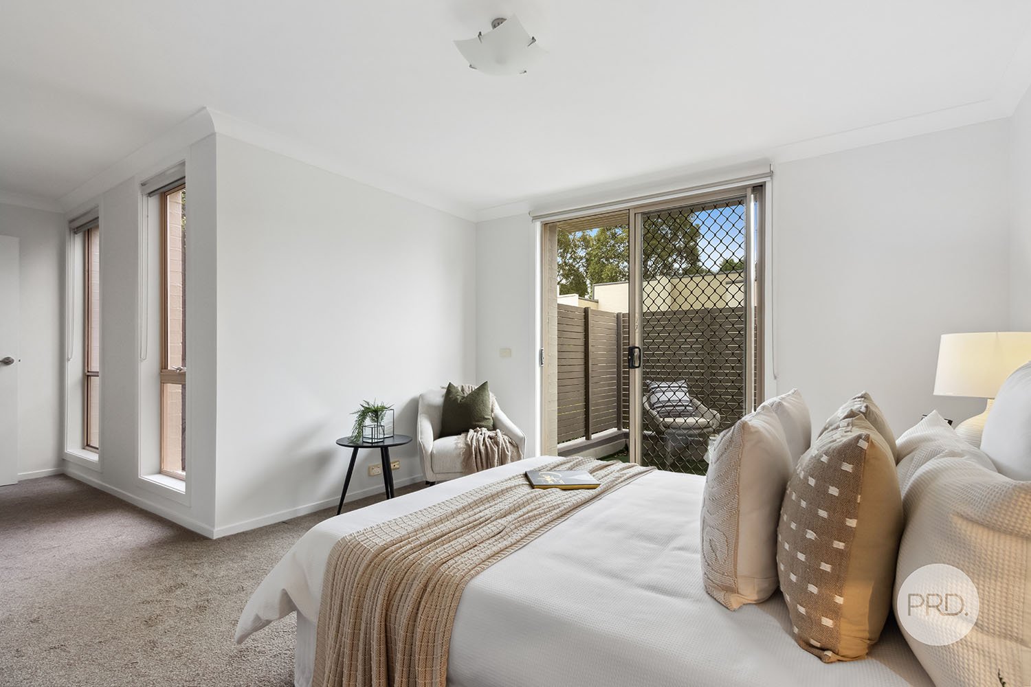 6/44 East Crescent HURSTVILLE GROVE 8