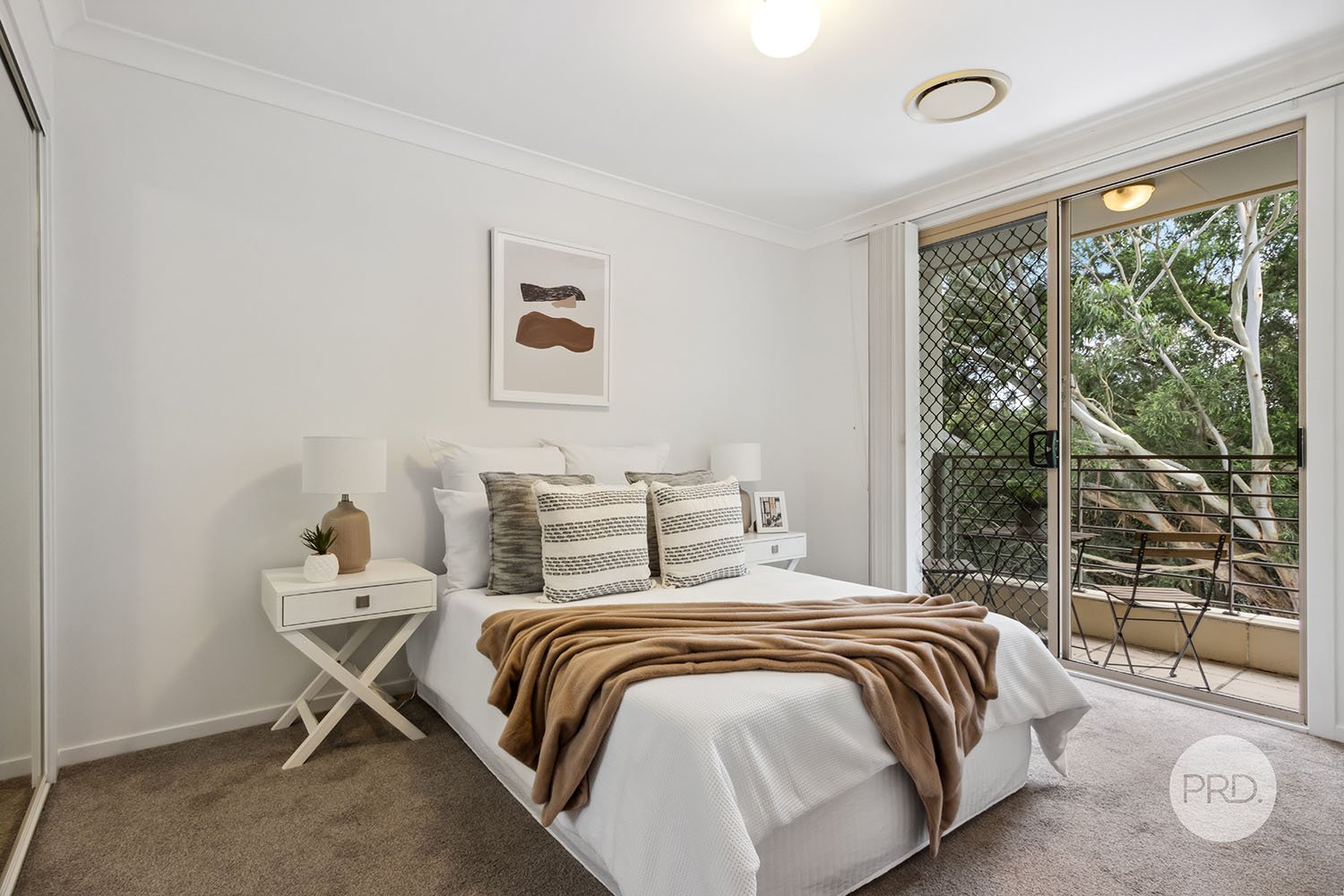 6/44 East Crescent HURSTVILLE GROVE 13