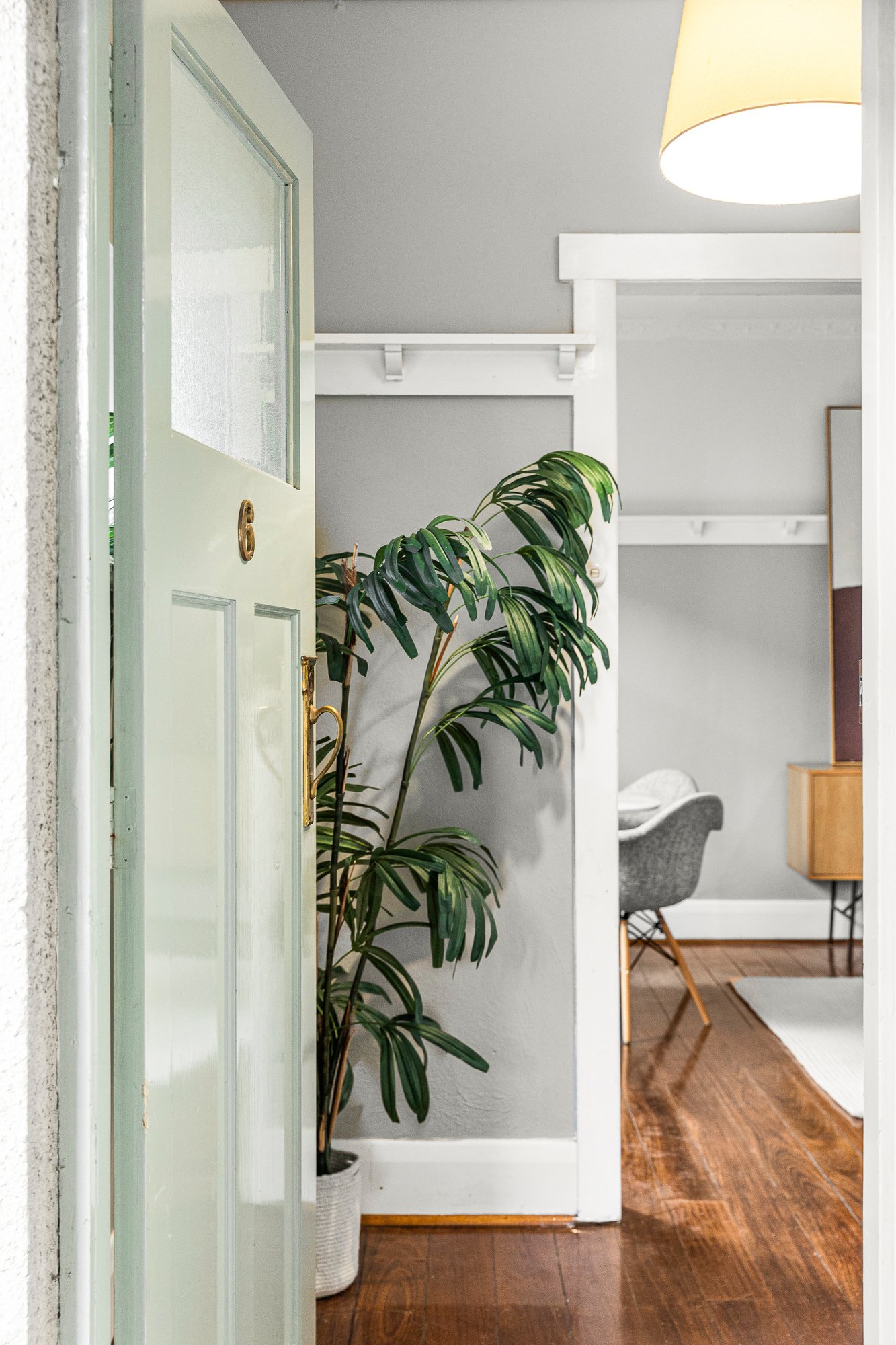 Gallery: 6/44 Wellington Street