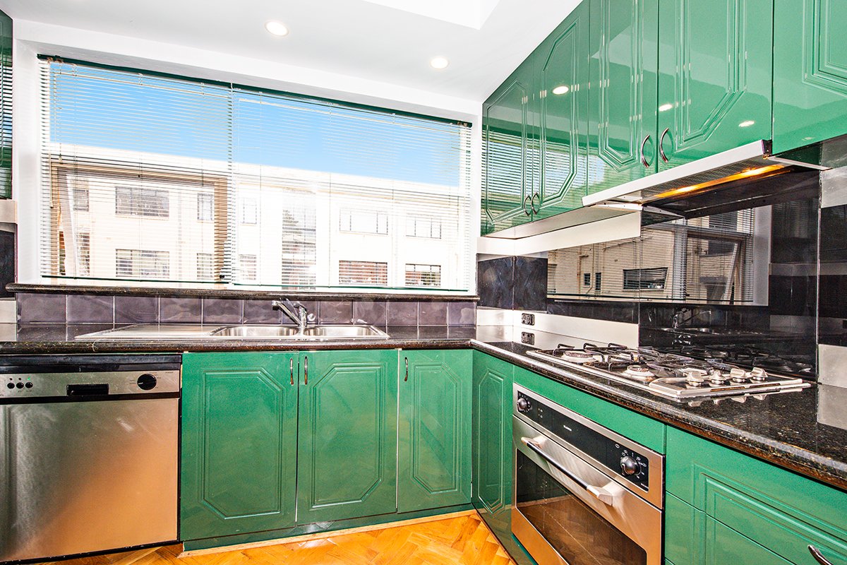Gallery: 6/44 Westbury Street