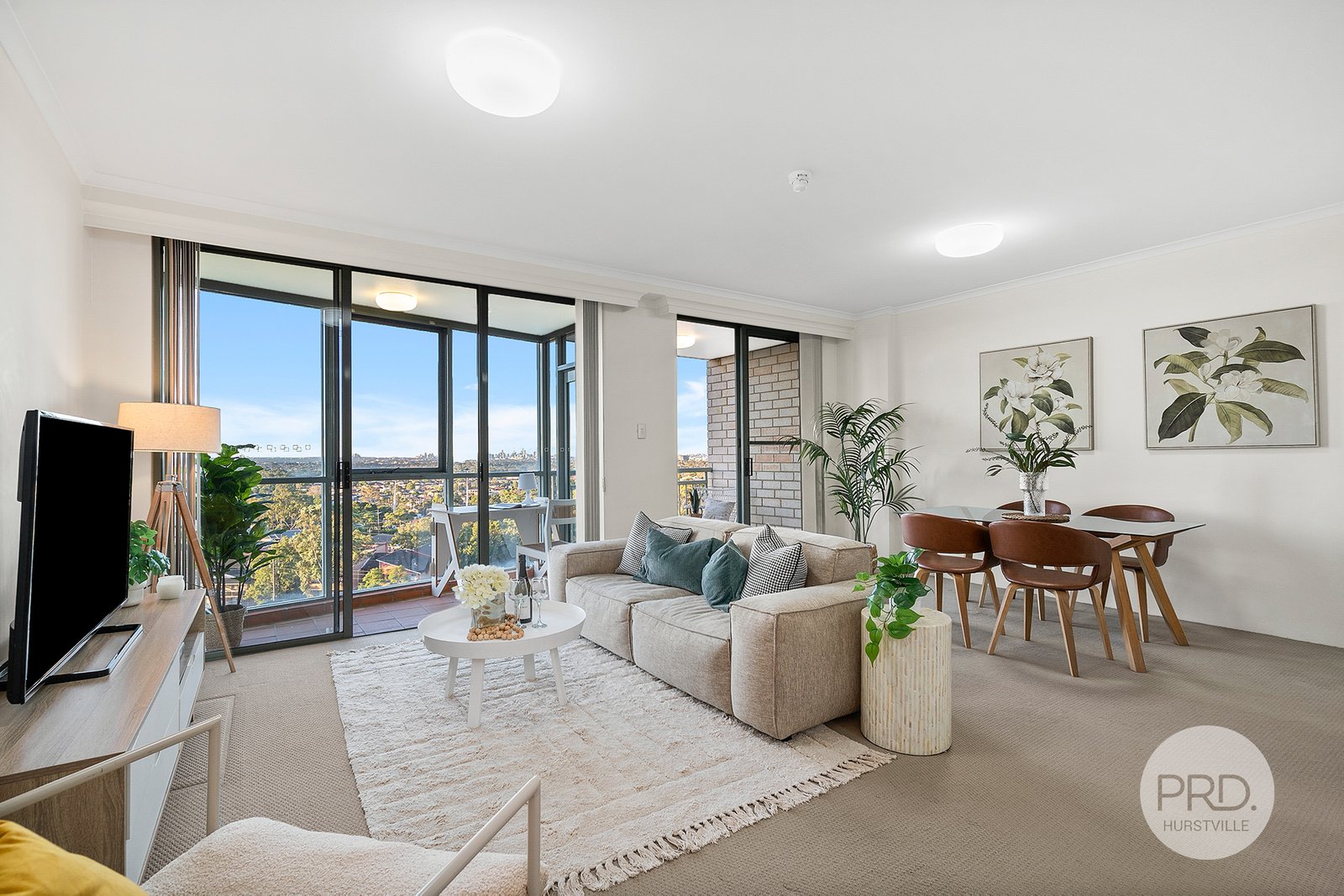 64/438 Forest Road HURSTVILLE 2
