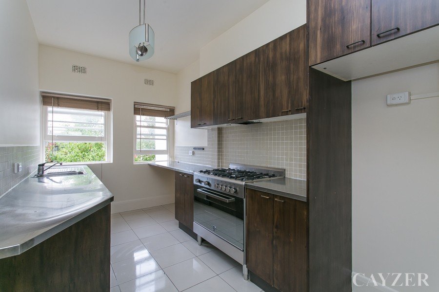 Gallery: 6/45 Dalgety Street